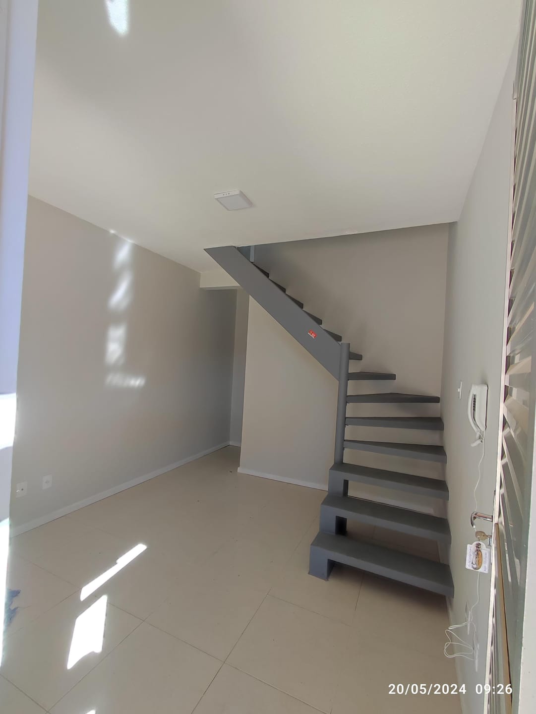 Alugo casa tipo Vilage com 2/4 e garagem coberta em condomínio fechado no Boa Vista em Vitória da Conquista, BA - foto 9