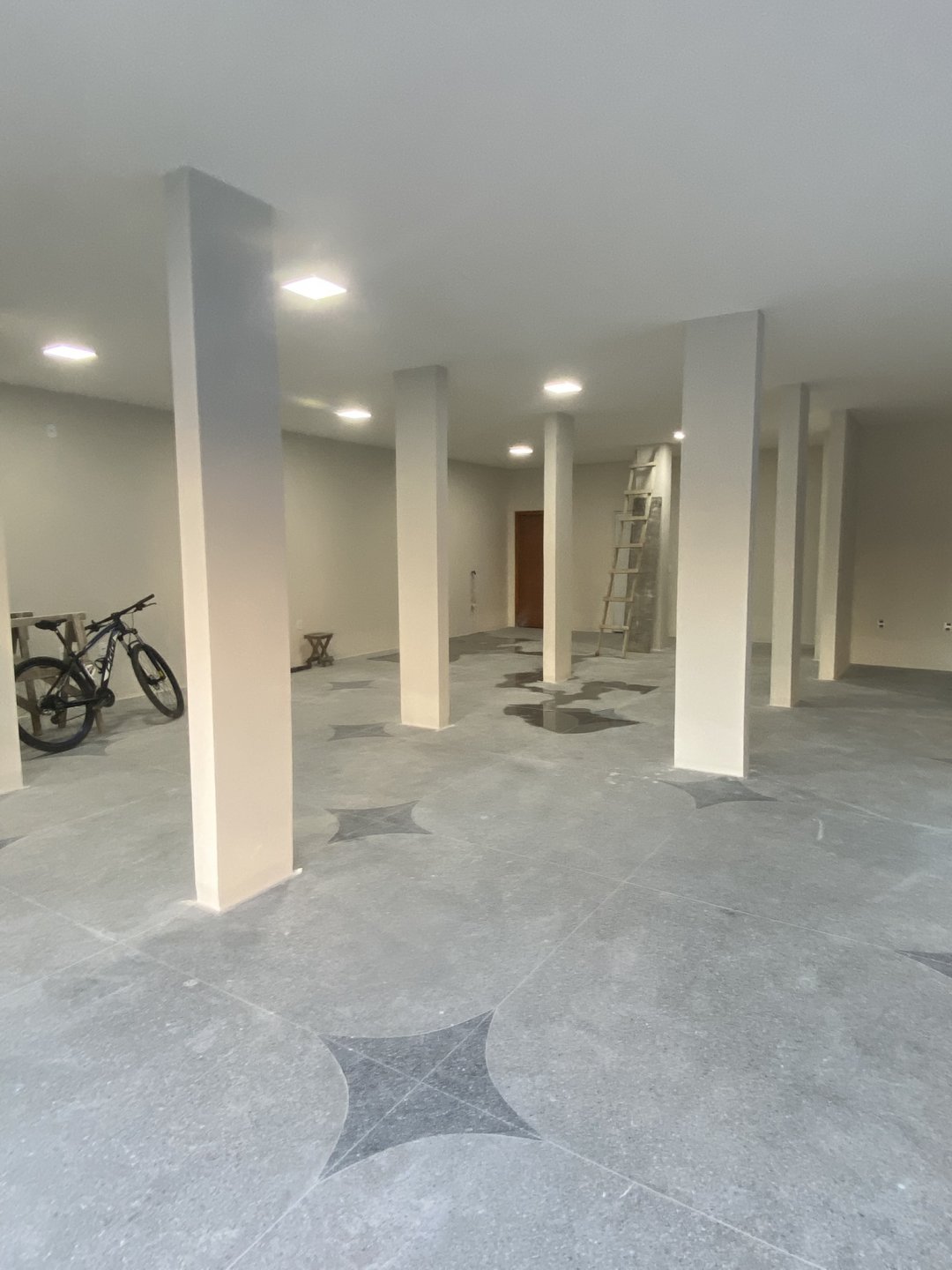 Ponto Comercial, com 120m², no bairro Felicia, próximo ao Shopping Conquista Sul, em Vitória da Conquista, Bahia - foto 9