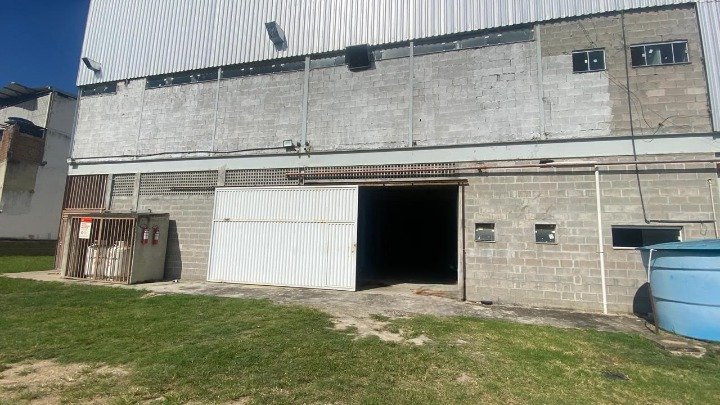 Galpão com 762 m² na Av. Juracy Magalhães, acesso por 2 ruas, Jurema, Vitória da Conquista -BA - foto 9