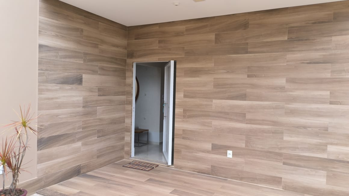 Casa Alto Padrão recém construída com 247 m² de área útil próximo de Faculdades no Bairro Candeias em Vitória da Conquista - BA - foto 10