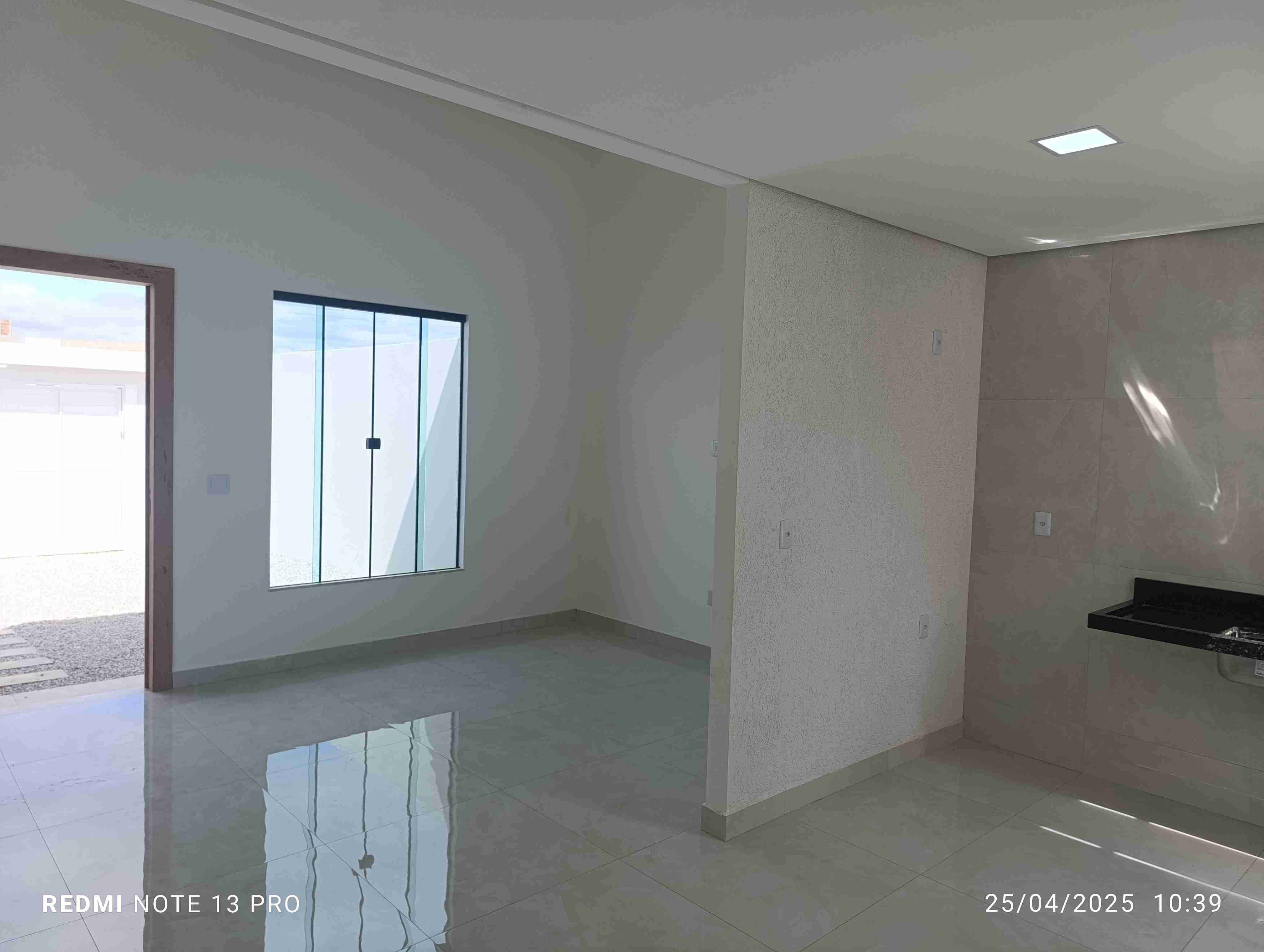Linda casa nova  de 3 quartos sendo 1 suíte, garagem para 2 carros, acabamento de primeira à Venda, São Pedro, Vitória da Conquista, BA - foto 10