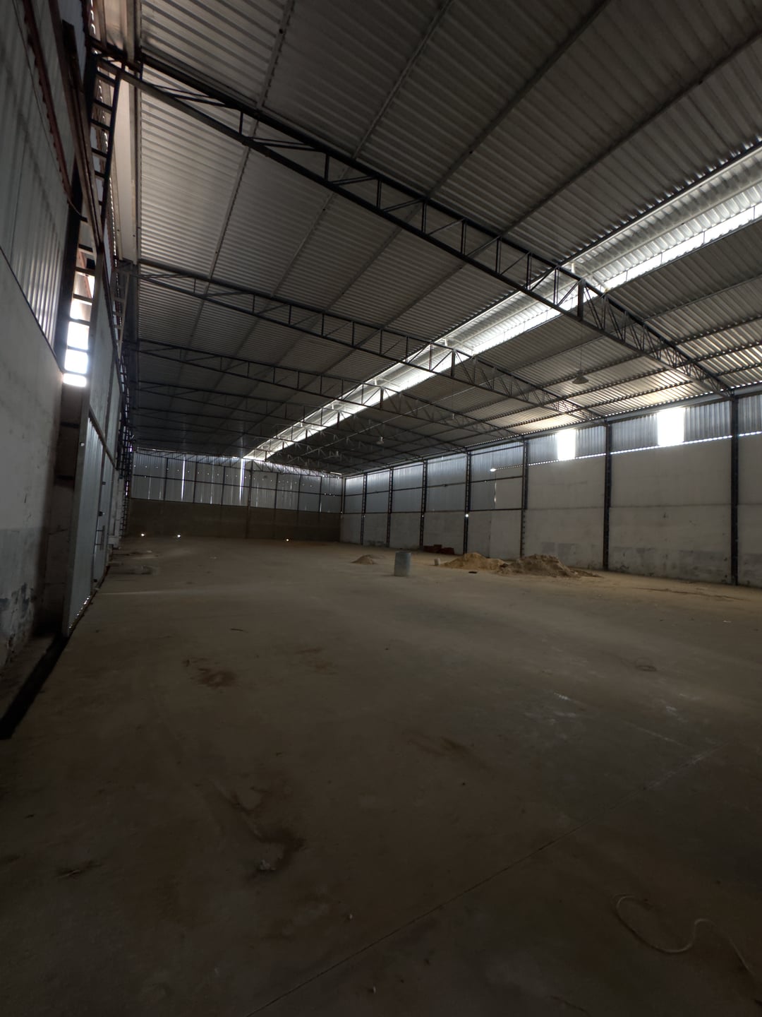 Galpão na Bartolomeu de Gumão 1300m2 - foto 9