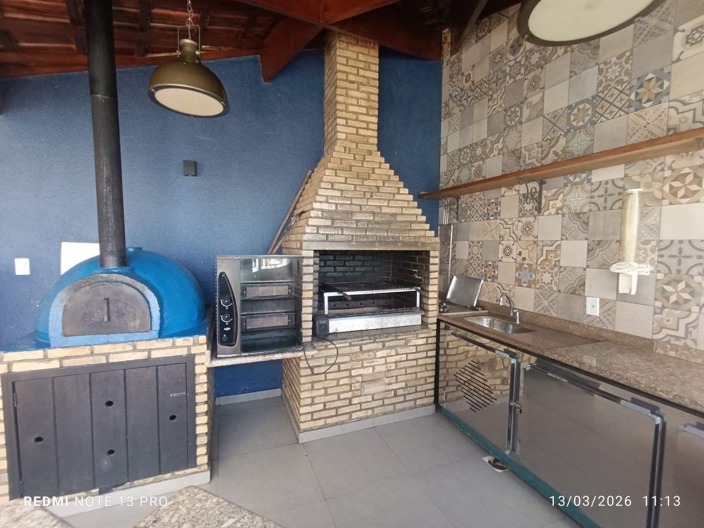 Apartamento com 3 quartos sendo 1 suíte+ dependência + 2 vagas de garagem+ depósito à venda em Candeias, Vitória da Conquista - Área de lazer com - foto 9