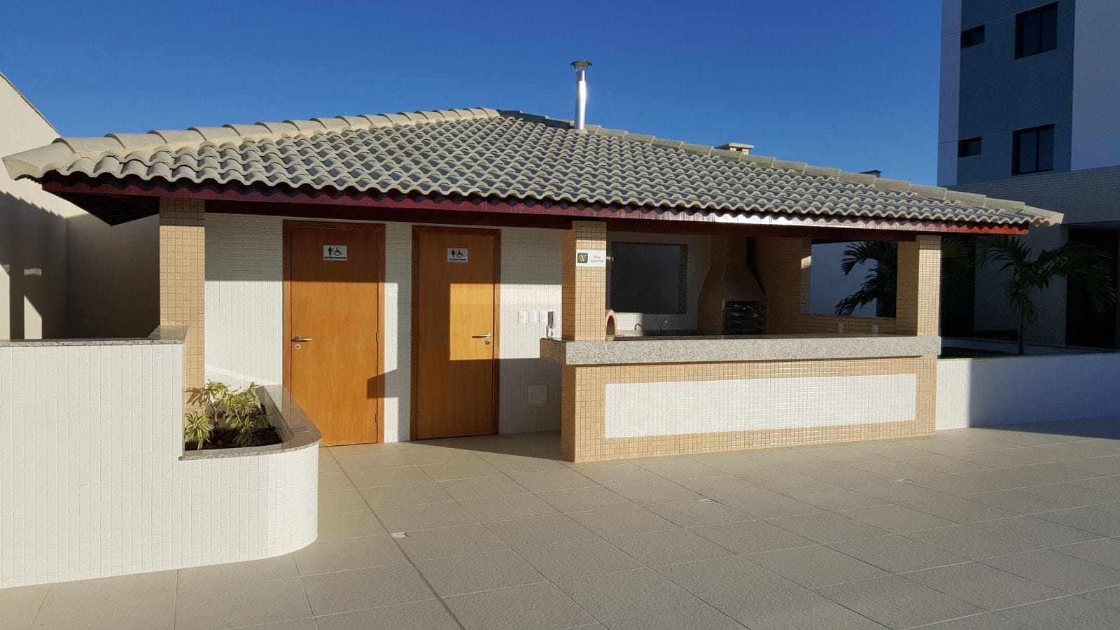 Apartamento com 3/4 sendo 1 suíte reversível para 4/4 2 vagas de garagem na Av. J Pedral próximo ao Boulevard Shopping. Boa Vista - Vitória da Co - foto 10
