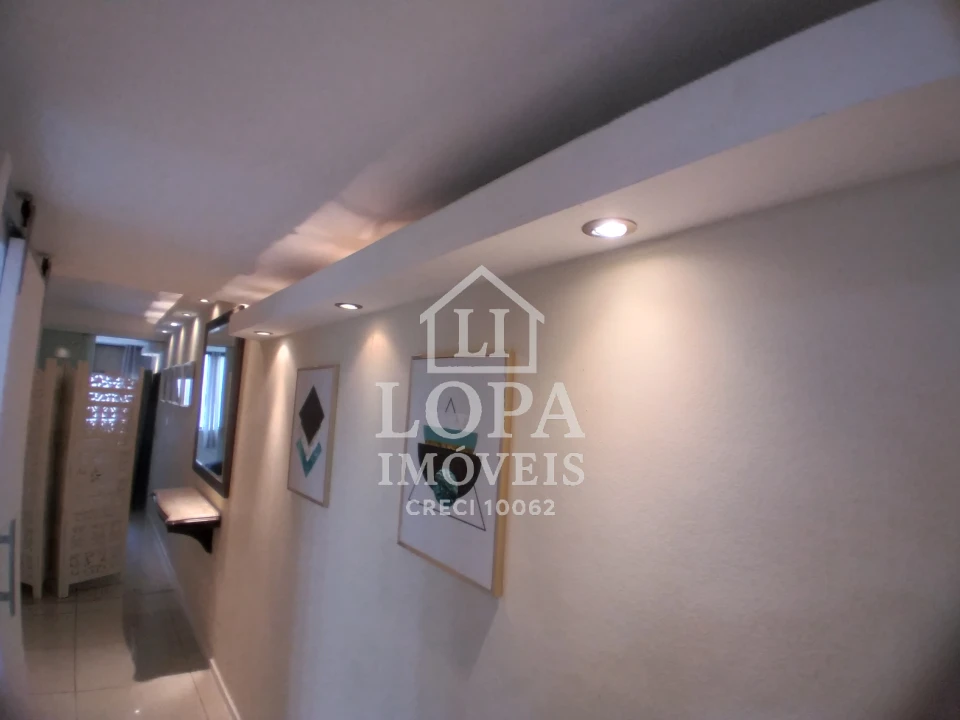 Imagens do imóveis Um apartamento dividido em dois, à venda em Copacabana com cento e vinte metros por  um milhão e quarenta mil reais