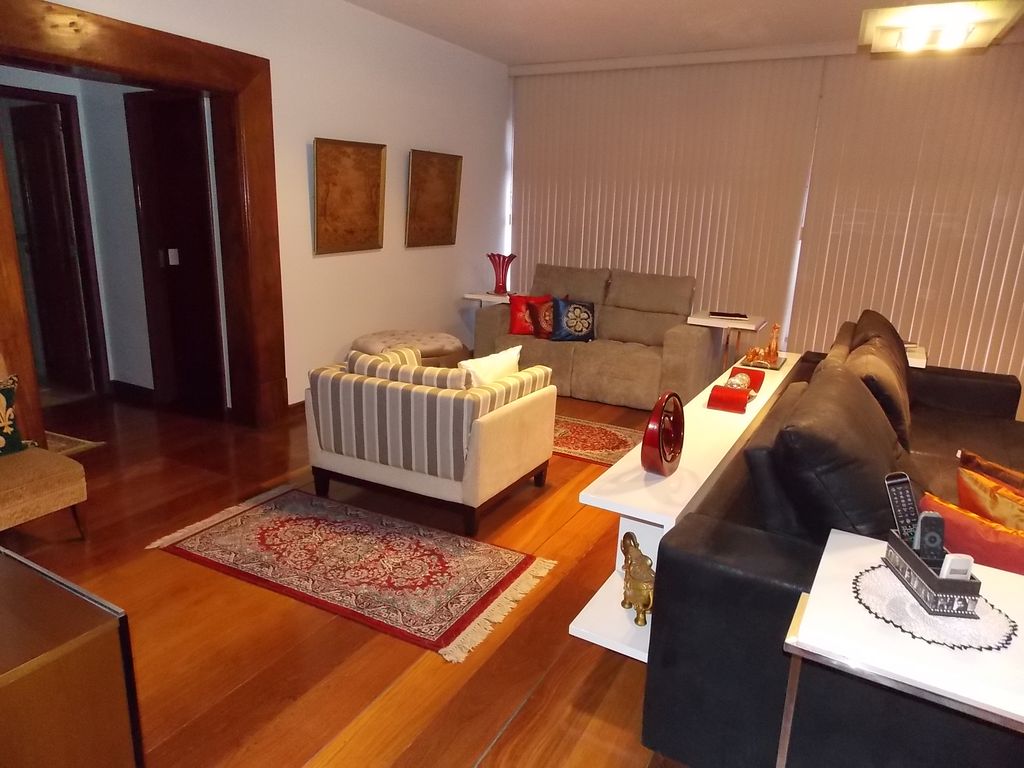 Imagens do imóveis Apartamento Sala três Quartos e dependência em Tijuca Rio de Janeiro para venda