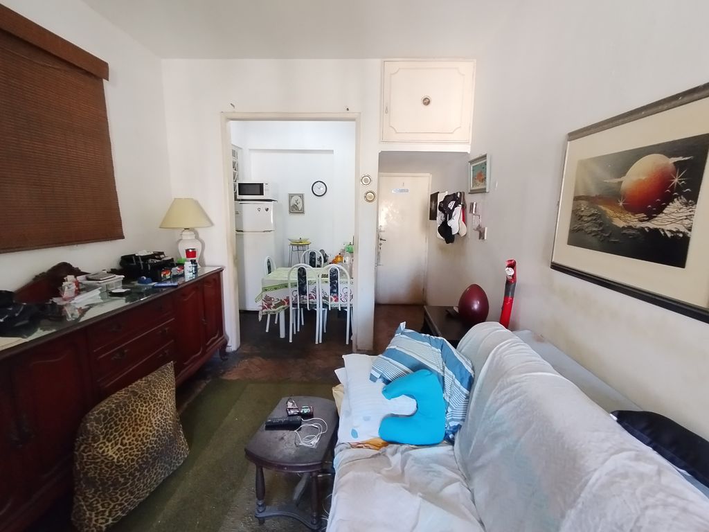 Imagens do imóveis Apartamento de Quarto Sala com Área de Serviços em Centro Rio de Janeiro