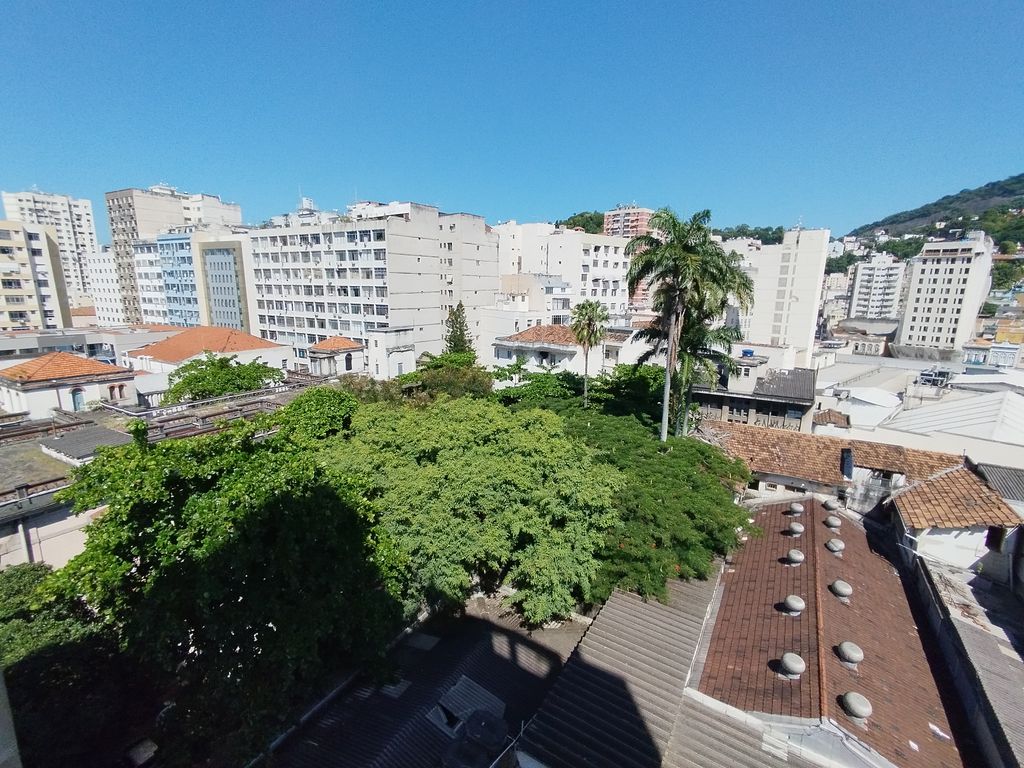 Imagens do imóveis Apartamento de Quarto Sala com Área de Serviços em Centro Rio de Janeiro