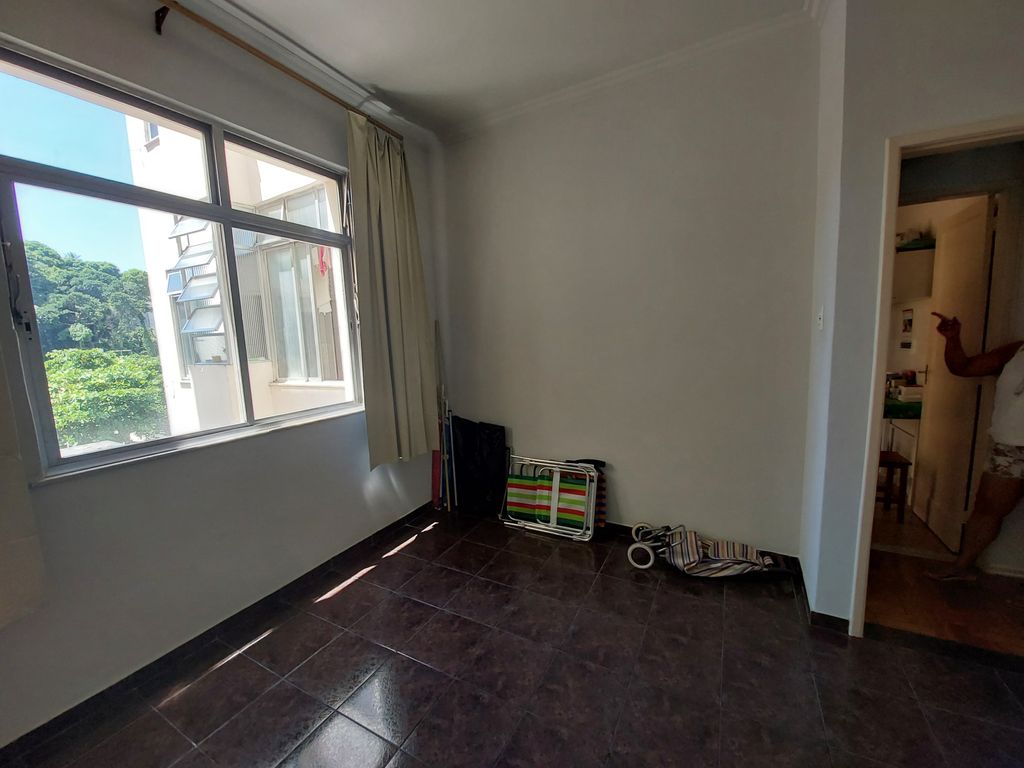 Imagens do imóveis Apartamento 3 quartos com dependência uma vaga de garagem na escritura.
