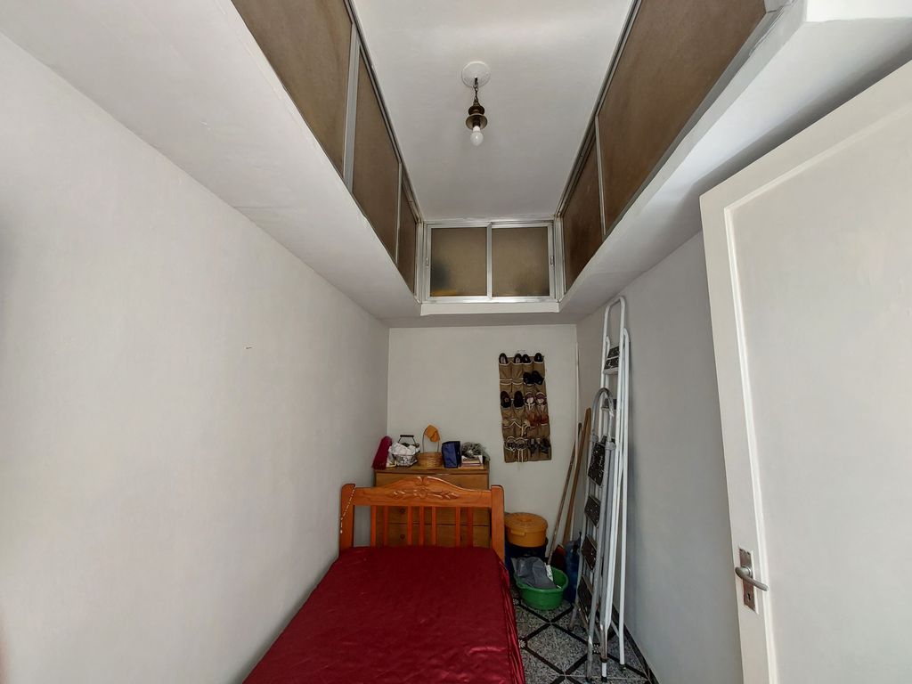 Imagens do imóveis Apartamento 3 quartos com dependência uma vaga de garagem na escritura.