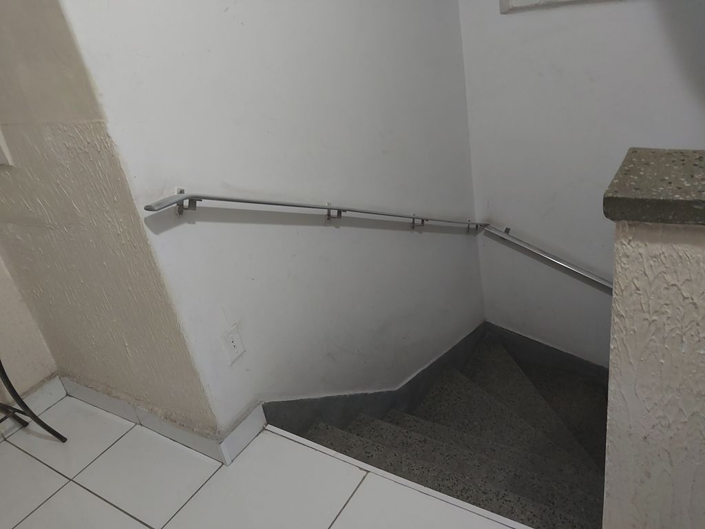 Imagens do imóveis Apartamento 3 quartos com dependência uma vaga de garagem na escritura.
