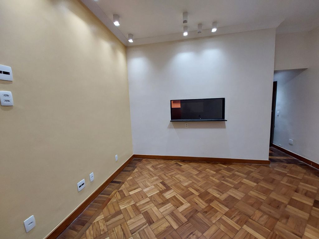 Imagens do imóveis Oportunidade apartamento dois quartos reformado
