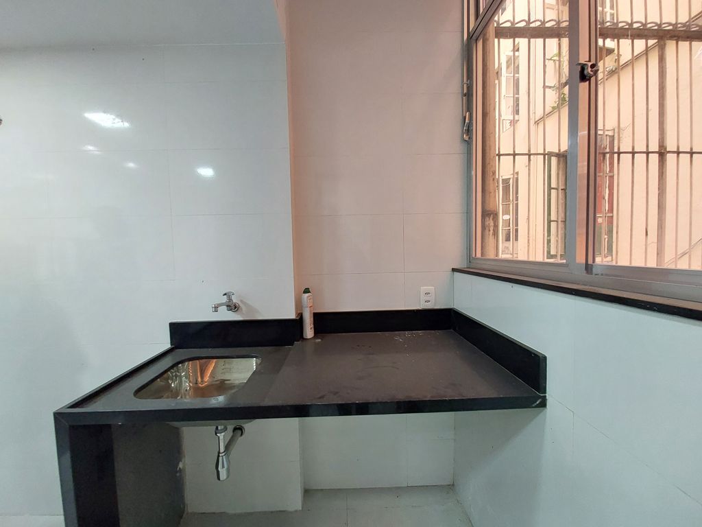 Imagens do imóveis Oportunidade apartamento dois quartos reformado