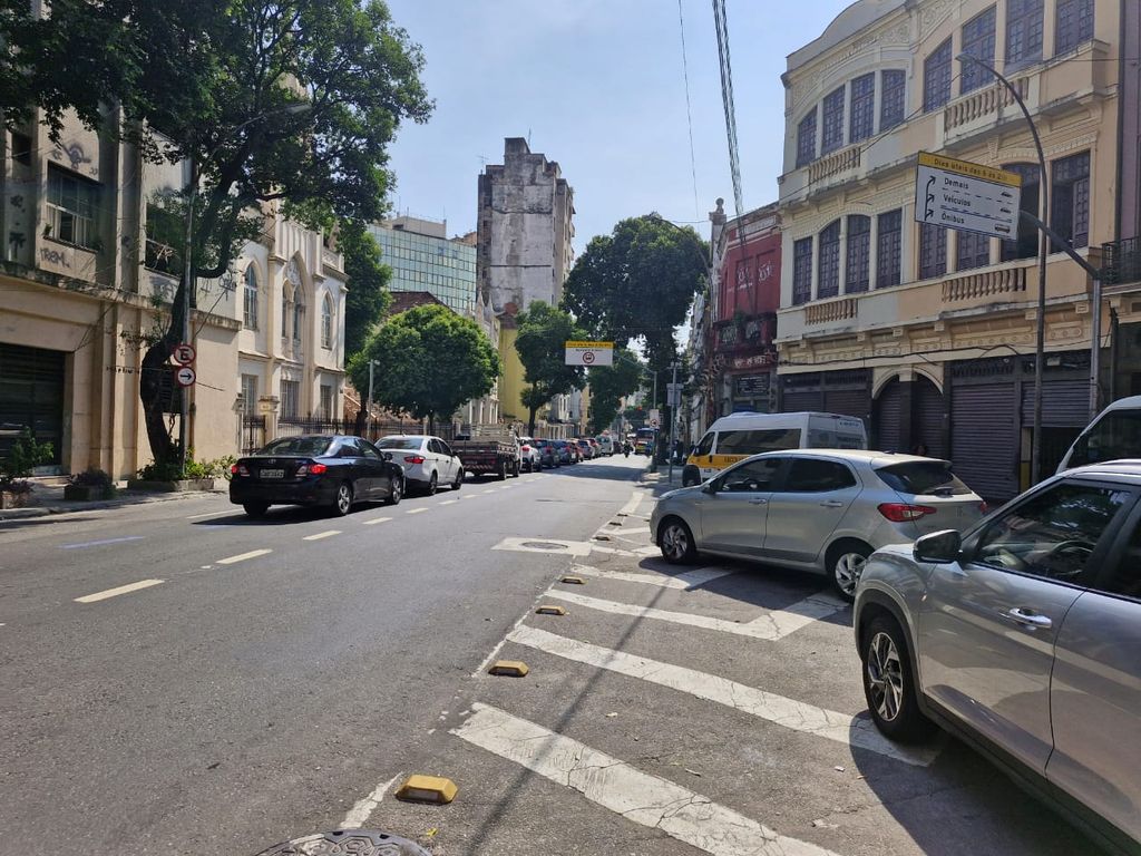 Imagens do imóveis Oportunidade apartamento dois quartos reformado