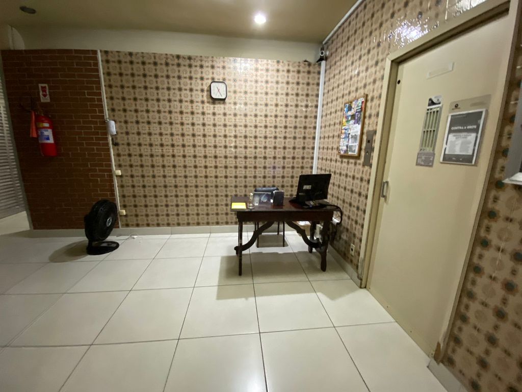 Imagens do imóveis Apartamento Totalmente Reformando na Rua Riachuelo no Centro do Rio de Janeiro