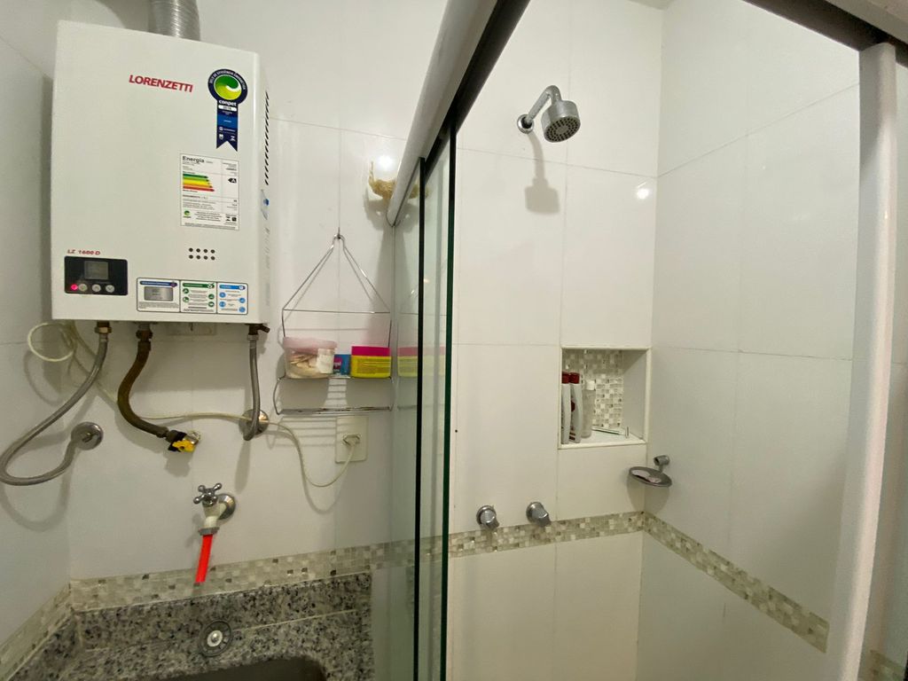 Imagens do imóveis Apartamento Totalmente Reformando na Rua Riachuelo no Centro do Rio de Janeiro