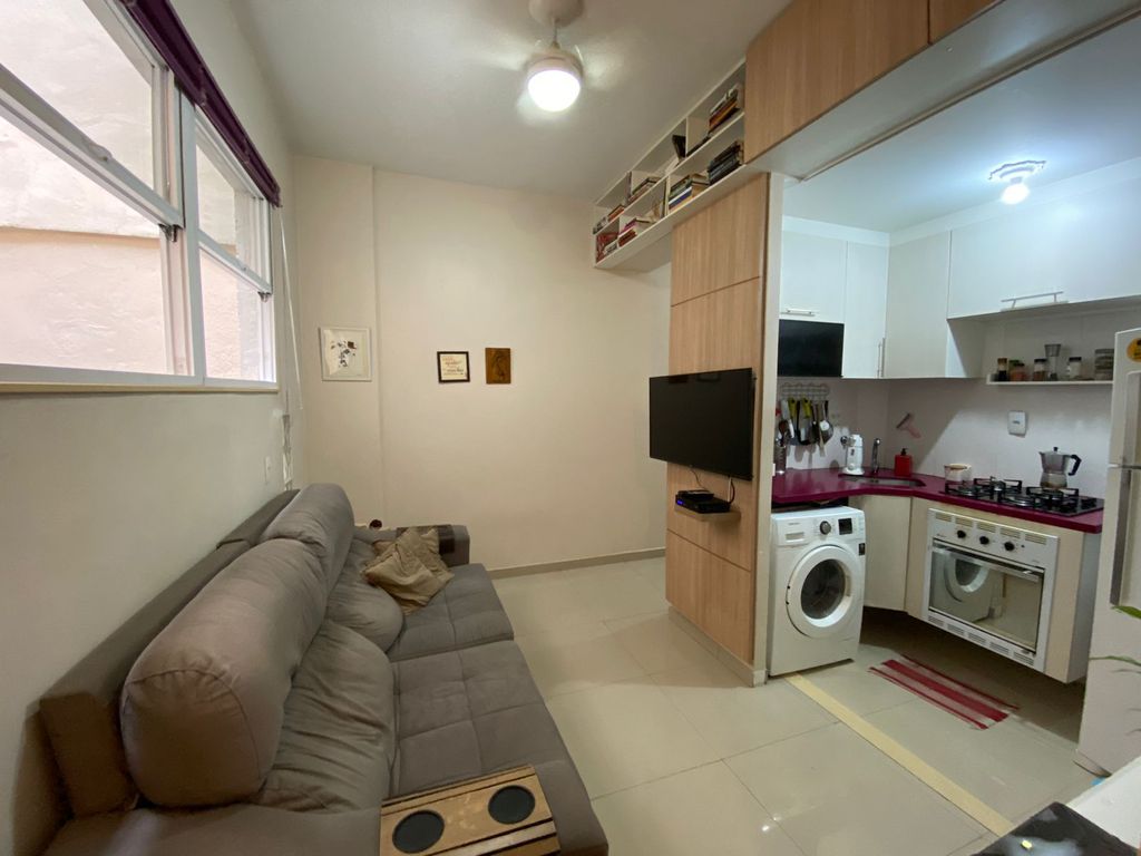 Imagens do imóveis Apartamento Totalmente Reformando na Rua Riachuelo no Centro do Rio de Janeiro
