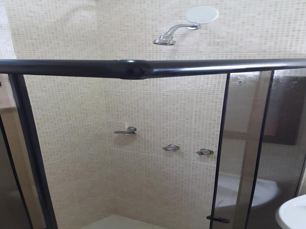 Imagens do imóveis Apartamneto emSanta Tresa, 3 dormitórios,2 banheiros e 80 metros quadrados.