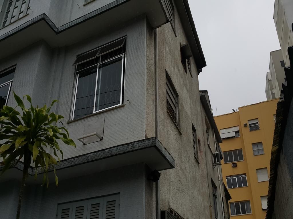 Imagens do imóveis Apartamneto emSanta Tresa, 3 dormitórios,2 banheiros e 80 metros quadrados.