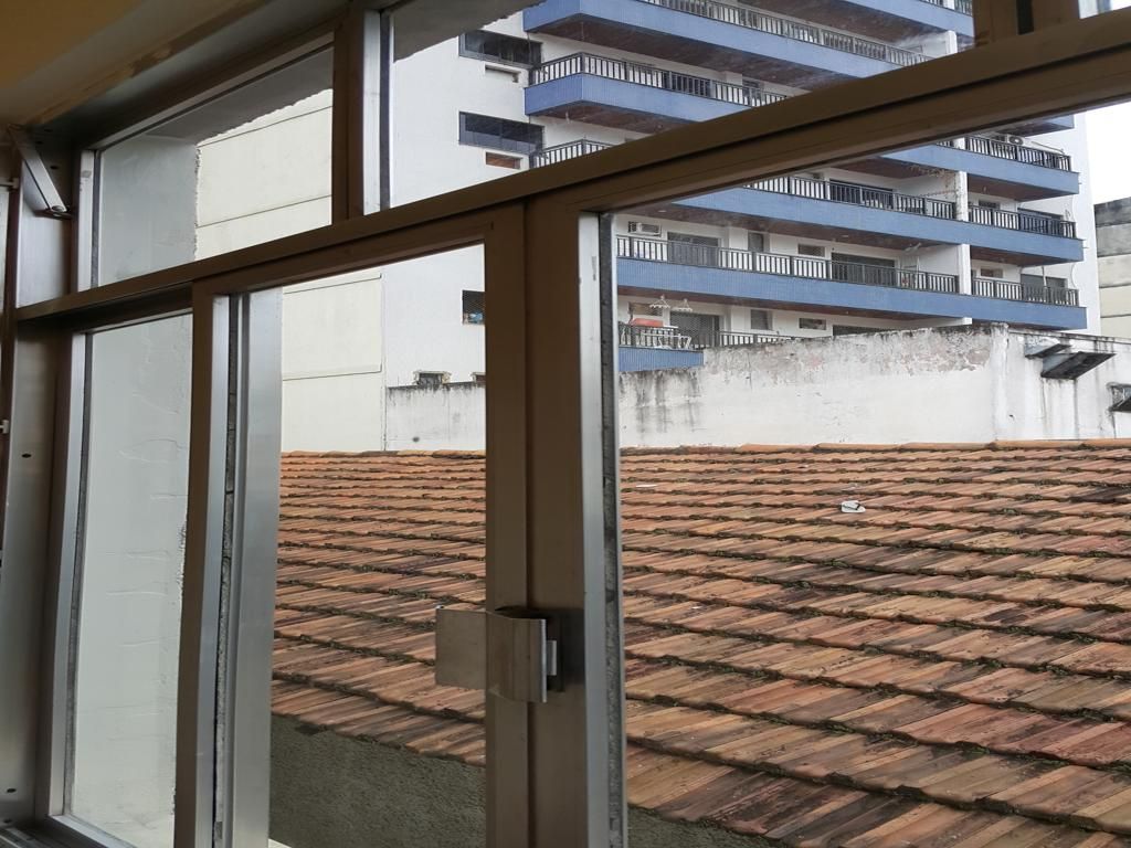 Imagens do imóveis Apartamneto emSanta Tresa, 3 dormitórios,2 banheiros e 80 metros quadrados.