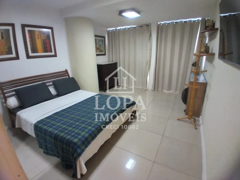 Imagens do imóveis Um apartamento dividido em dois, à venda em Copacabana com cento e vinte metros por  um milhão e quarenta mil reais