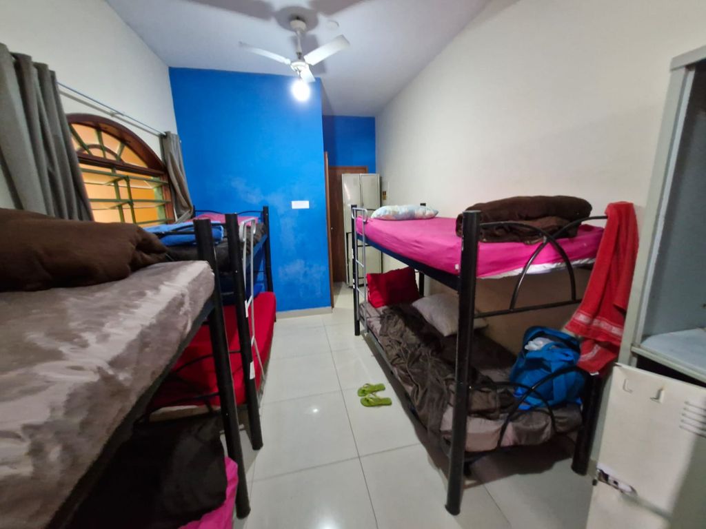 Imagens do imóveis Hostel com cerca de 250 metros quadrados no Bairro Catunbí.
