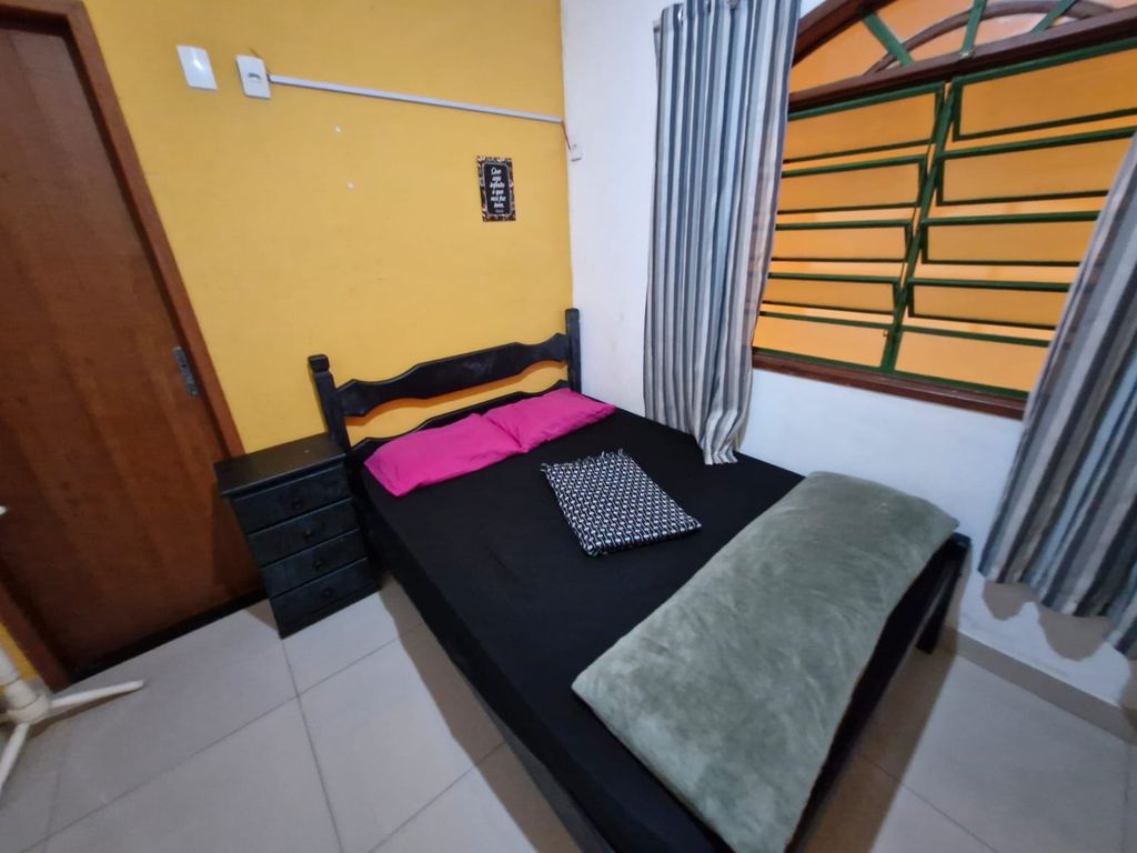 Imagens do imóveis Hostel com cerca de 250 metros quadrados no Bairro Catunbí.