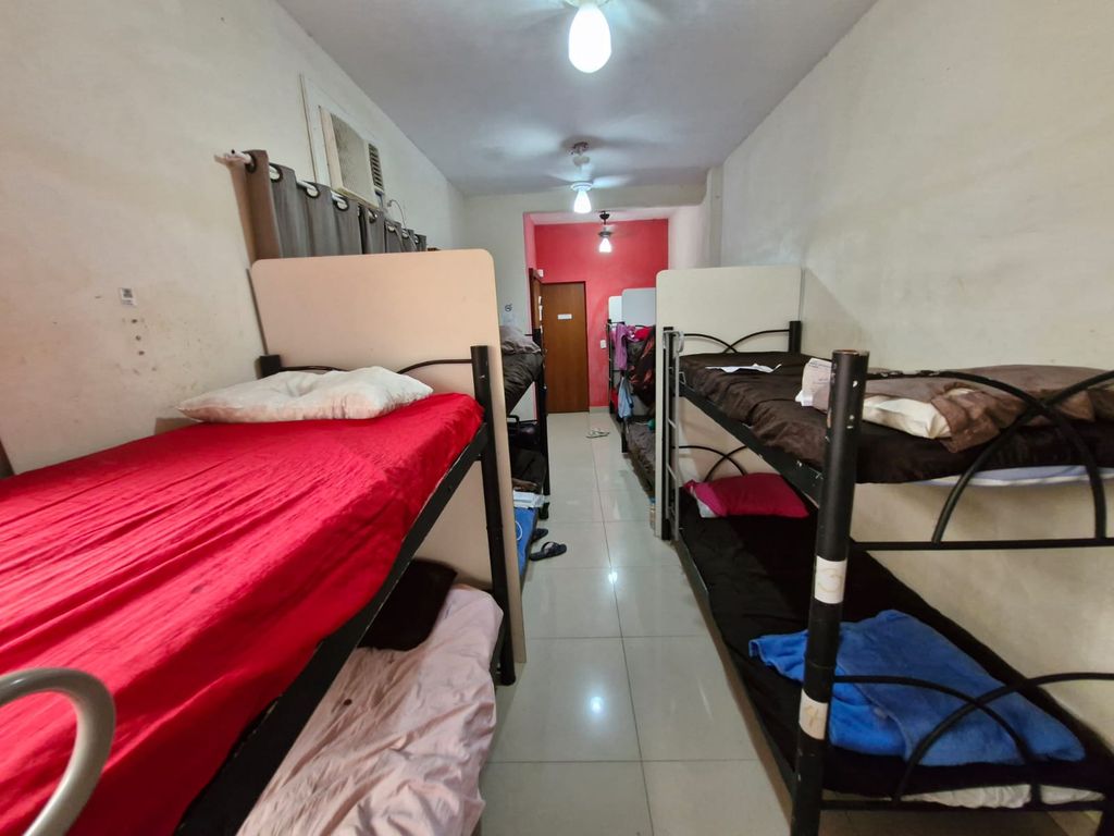 Imagens do imóveis Hostel com cerca de 250 metros quadrados no Bairro Catunbí.