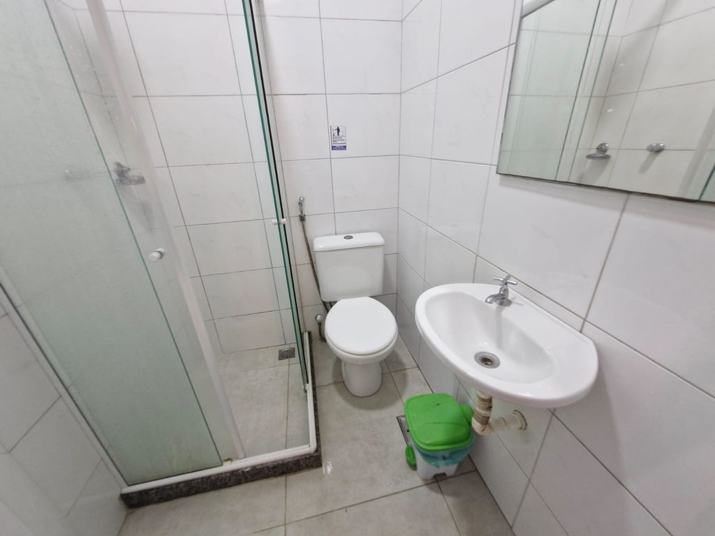 Imagens do imóveis Hostel com cerca de 250 metros quadrados no Bairro Catunbí.