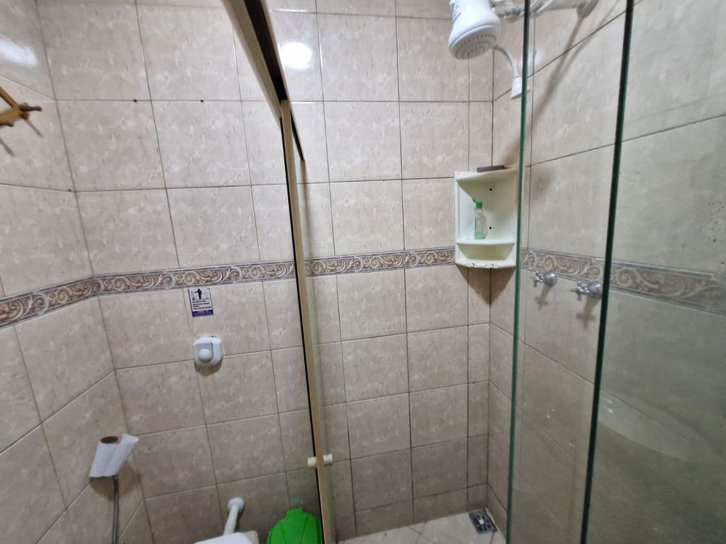 Imagens do imóveis Hostel com cerca de 250 metros quadrados no Bairro Catunbí.
