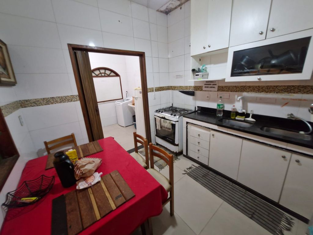 Imagens do imóveis Hostel com cerca de 250 metros quadrados no Bairro Catunbí.