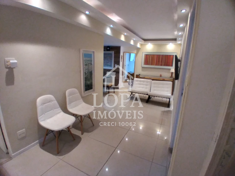 Imagens do imóveis Um apartamento dividido em dois, à venda em Copacabana com cento e vinte metros por  um milhão e quarenta mil reais