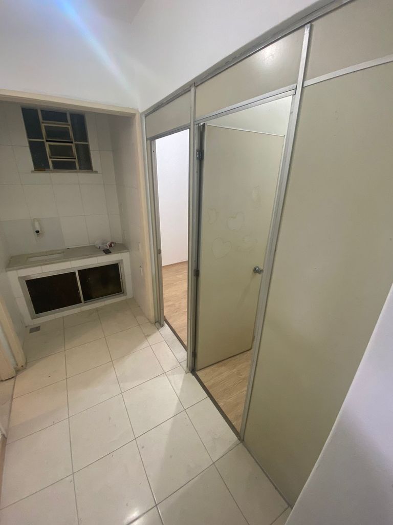 Imagens do imóveis Sala Comercial em Catete no Rio de Janeiro para Venda