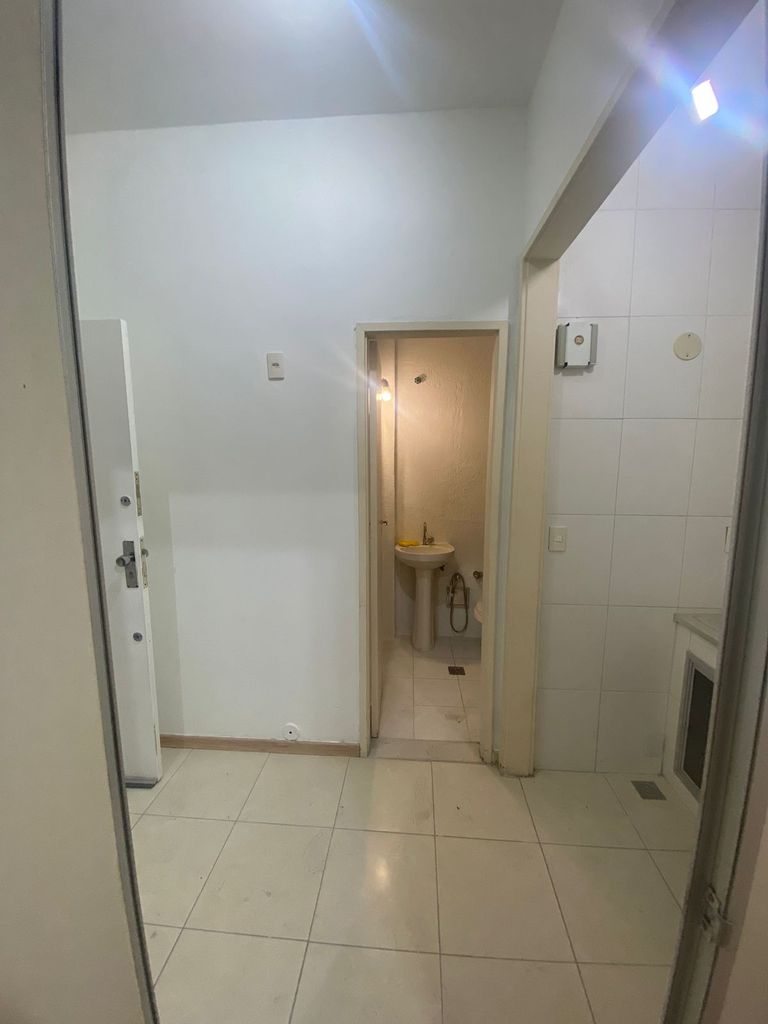 Imagens do imóveis Sala Comercial em Catete no Rio de Janeiro para Venda