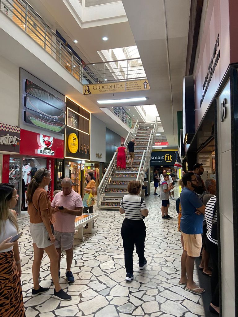 Imagens do imóveis Sala Comercial em Catete no Rio de Janeiro para Venda