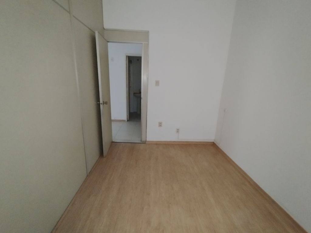 Imagens do imóveis Sala Comercial em Catete no Rio de Janeiro para Venda