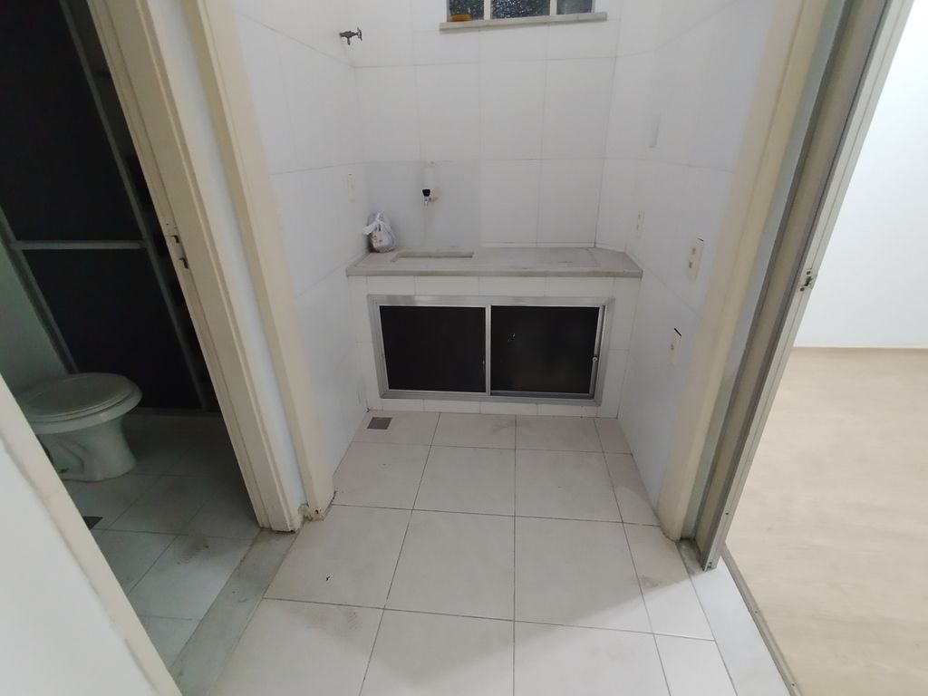 Imagens do imóveis Sala Comercial em Catete no Rio de Janeiro para Venda