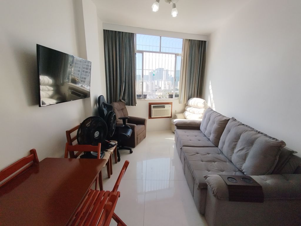Imagens do imóveis Apartamento de Sala um Quarto Dependência e Garagem, centro do Rio de Janeiro