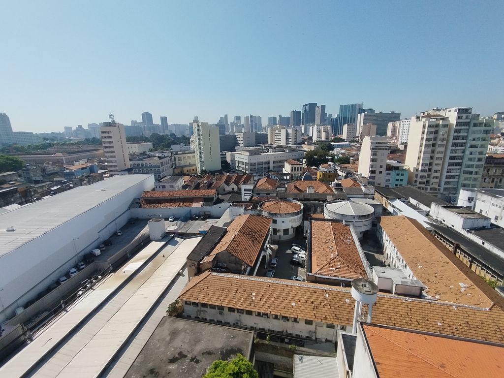 Imagens do imóveis Apartamento de Sala um Quarto Dependência e Garagem, centro do Rio de Janeiro