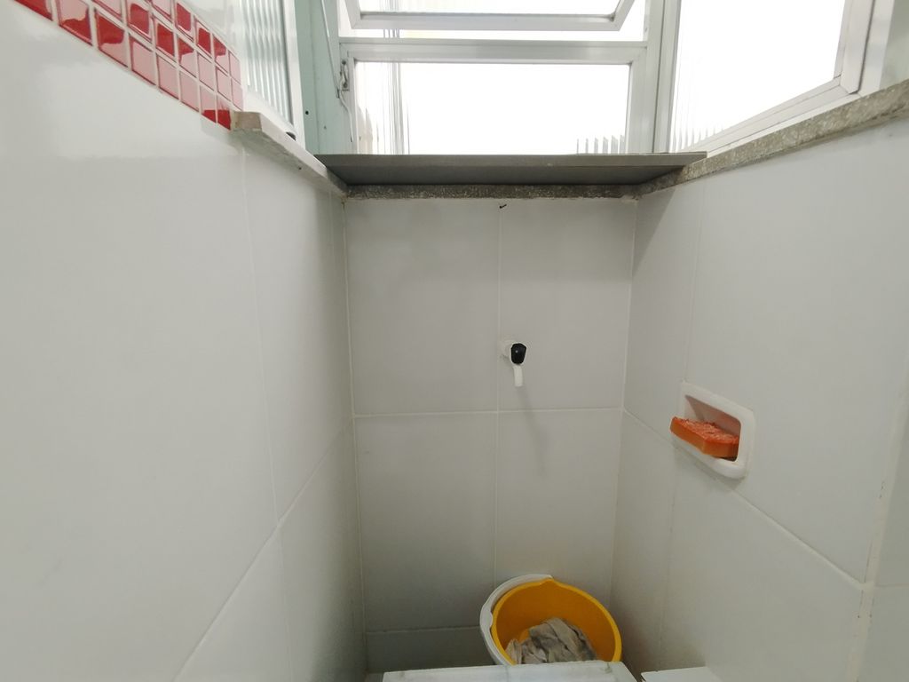 Imagens do imóveis Apartamento de Sala um Quarto Dependência e Garagem, centro do Rio de Janeiro