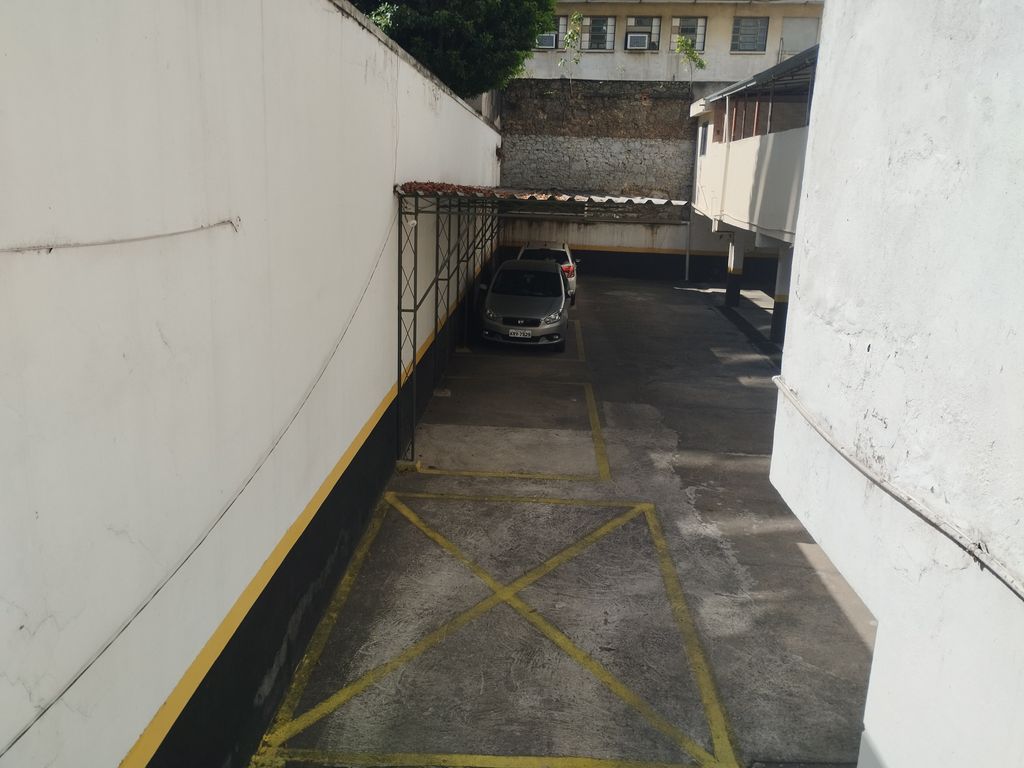 Imagens do imóveis Apartamento de Sala um Quarto Dependência e Garagem, centro do Rio de Janeiro