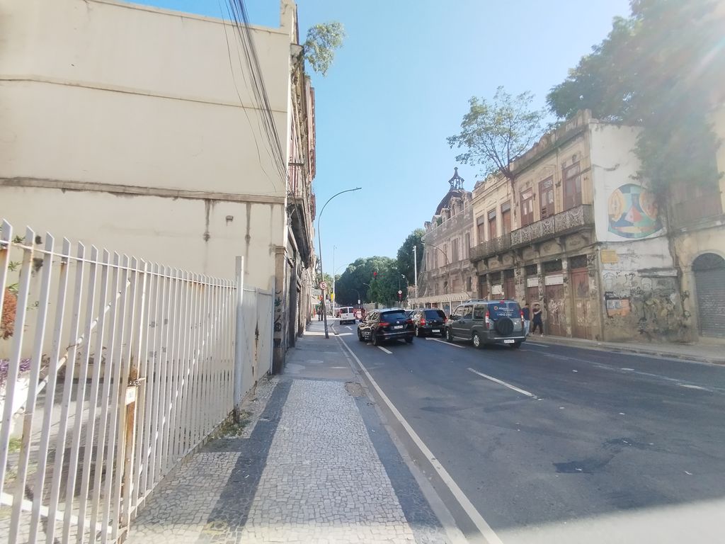Imagens do imóveis Apartamento composto de Sala um Quarto em Centro Rio de Janeiro para Venda