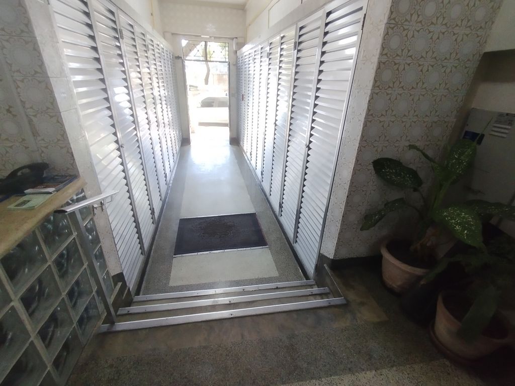 Imagens do imóveis Apartamento de Sala e Quarto com área para vender em Centro Rio de Janeiro