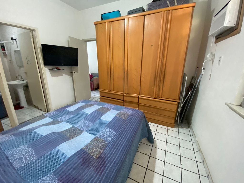 Imagens do imóveis Apartamento de Quarto e Sala na Rua dos Inválidos no Centro do Rio de Janeiro