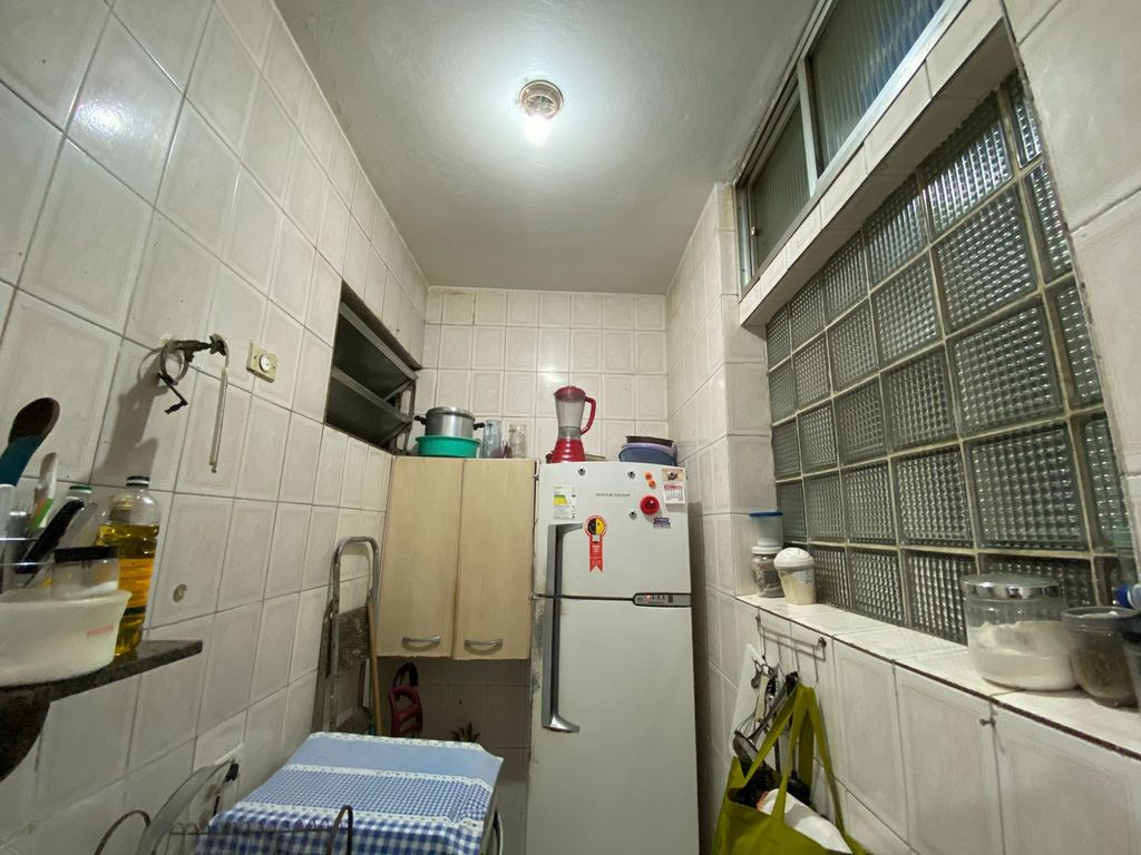 Imagens do imóveis Apartamento de Quarto e Sala na Rua dos Inválidos no Centro do Rio de Janeiro