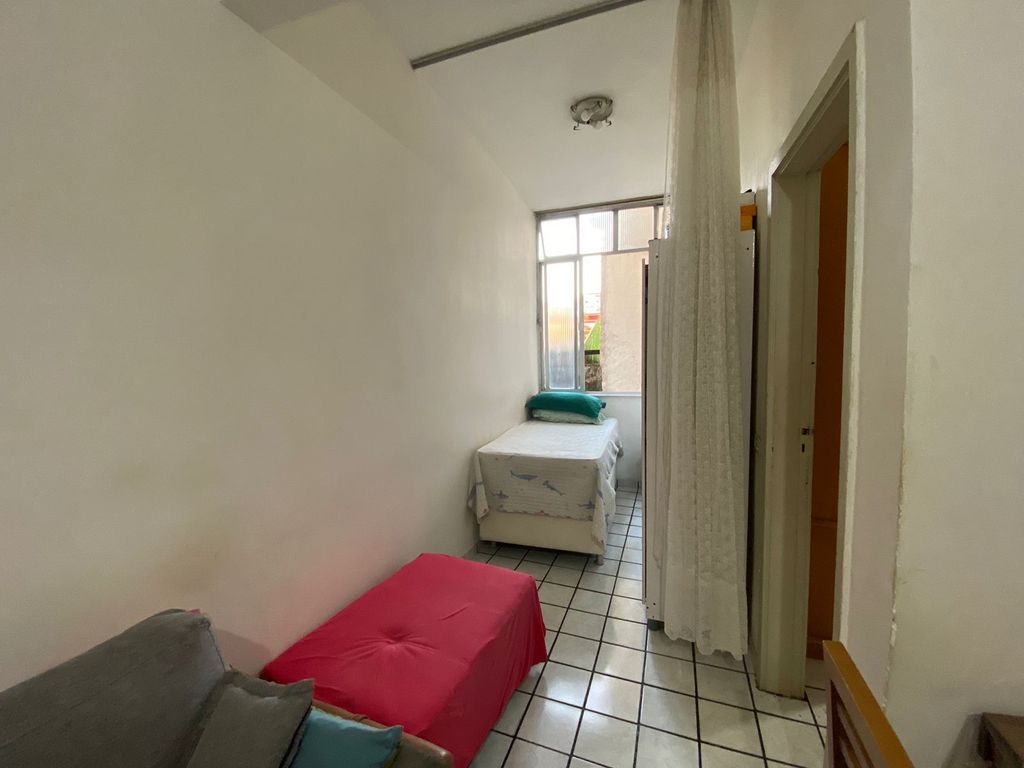 Imagens do imóveis Apartamento de Quarto e Sala na Rua dos Inválidos no Centro do Rio de Janeiro