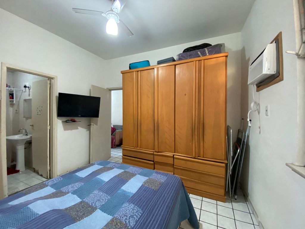 Imagens do imóveis Apartamento de Quarto e Sala na Rua dos Inválidos no Centro do Rio de Janeiro