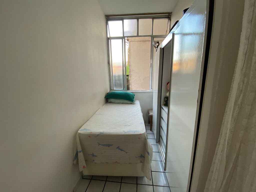Imagens do imóveis Apartamento de Quarto e Sala na Rua dos Inválidos no Centro do Rio de Janeiro
