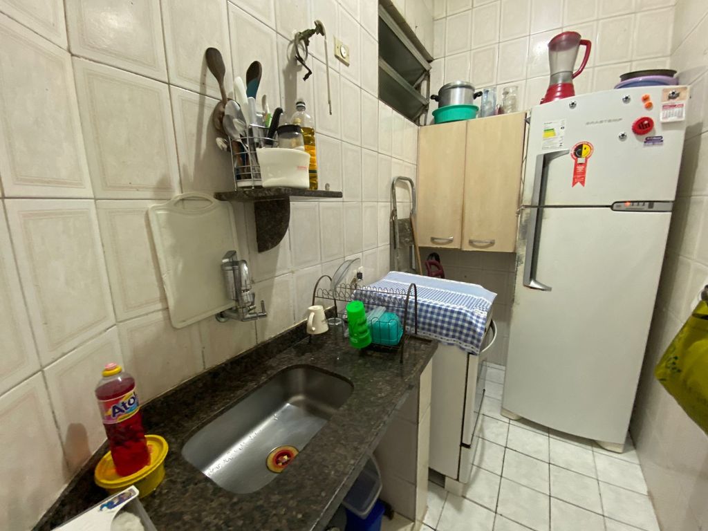Imagens do imóveis Apartamento de Quarto e Sala na Rua dos Inválidos no Centro do Rio de Janeiro