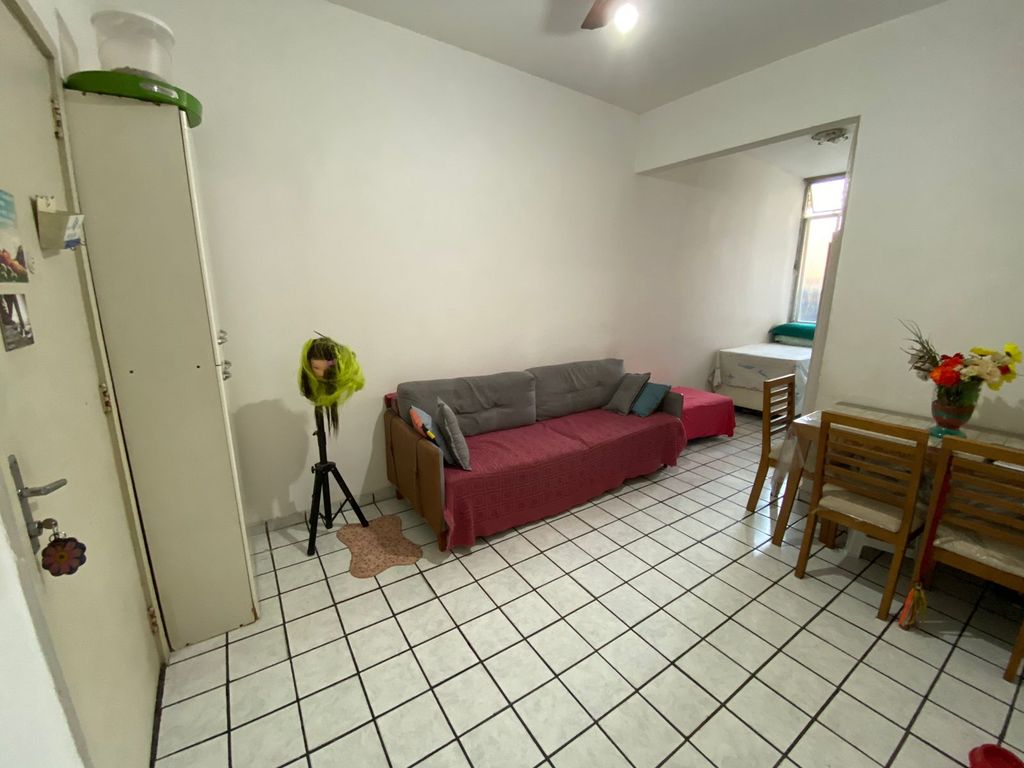 Imagens do imóveis Apartamento de Quarto e Sala na Rua dos Inválidos no Centro do Rio de Janeiro